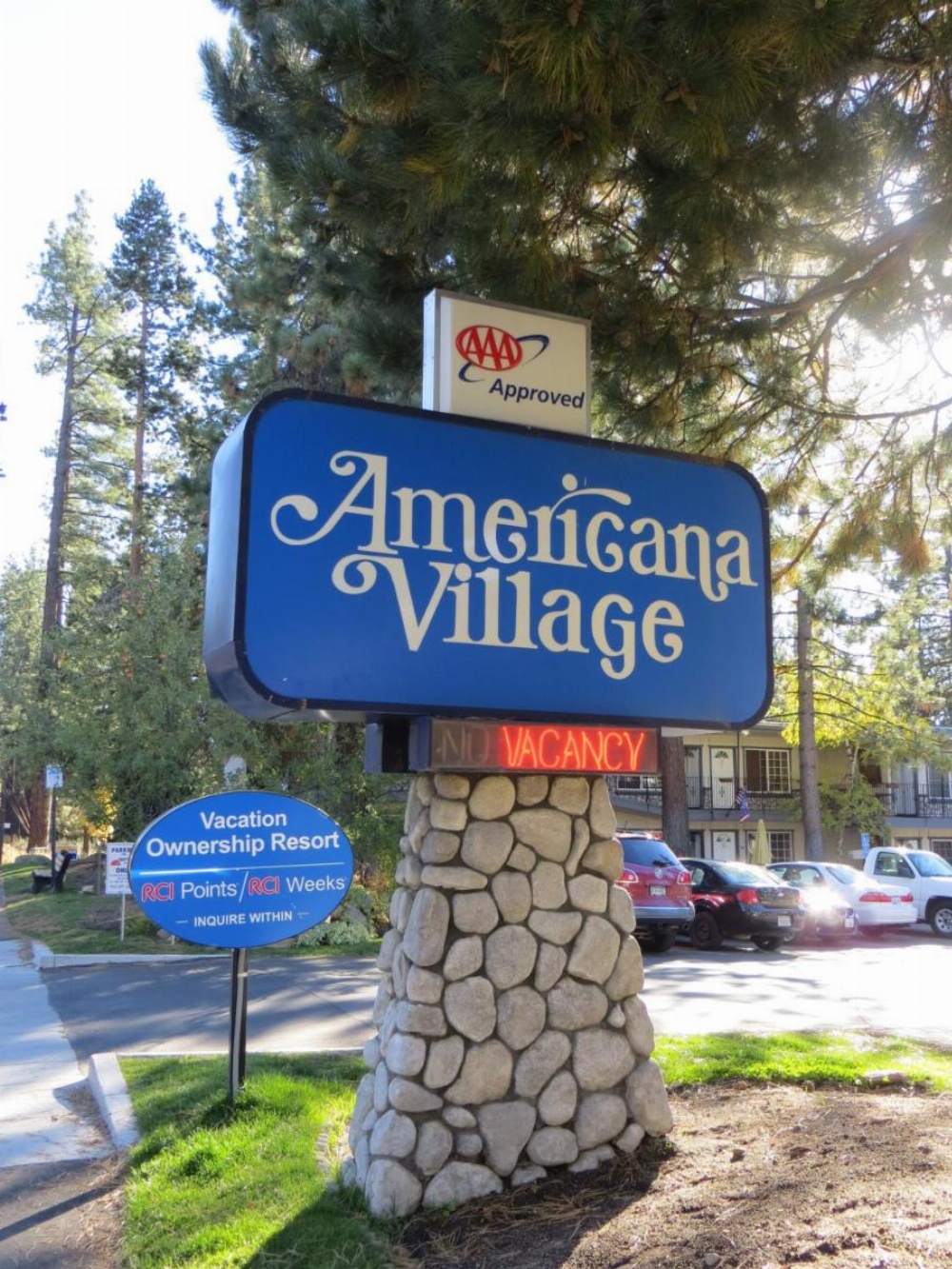 Americana Village Suites Image 22